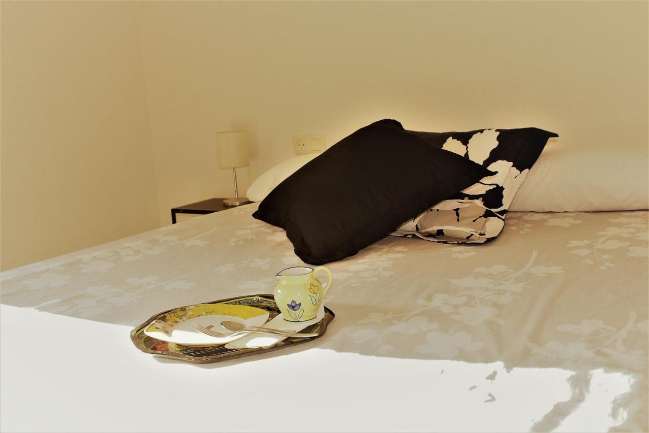 Vergarillas 1 Apartment อาบีลา ภายนอก รูปภาพ